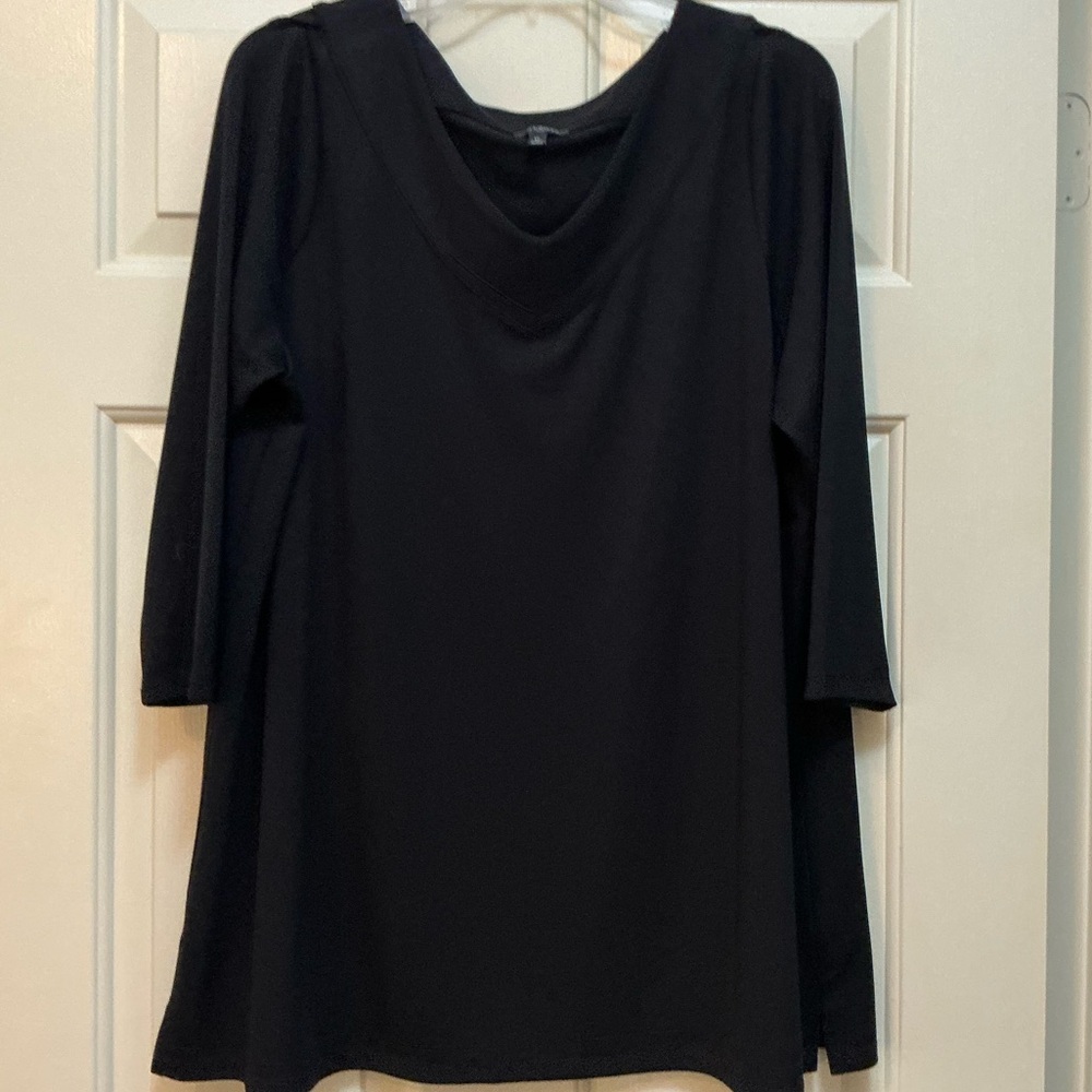 TALBOTS NWOT Black Women's 3/4 Sleeve V-Neck Tunic Top